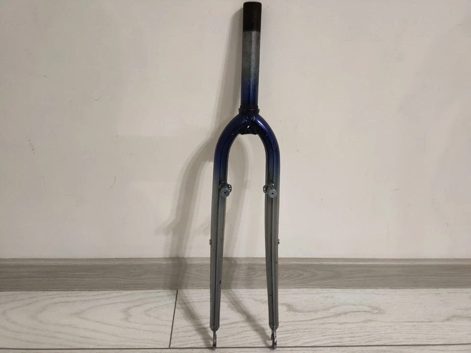 Touring Bicycle Fork 700c V-Brake Trekking Cyclocross  City Bike 1"-1/8 NEW - Image 1 of 4