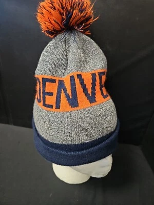 Sombrero de invierno tejido Denver vintage azul, naranja y gris talla única para la mayoría  Foto 1 de 4