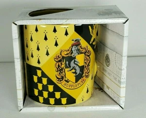 New Harry Potter House of Hufflepuff Logo Yellow 14oz Ceramic Coffee Mug in Box - Picture 1 of 5
