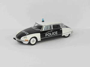 DIE-CAST AUTO POLIZIA CITROEN DS 21 FRANCE - POLICE CARS DE AGOSTINI 1:43 - Imagen 1 de 2