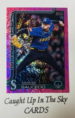 2025 Topps Update Tayler Saucedo Pink Holofoil SP Mariners Retail Only - Image 1 of 2