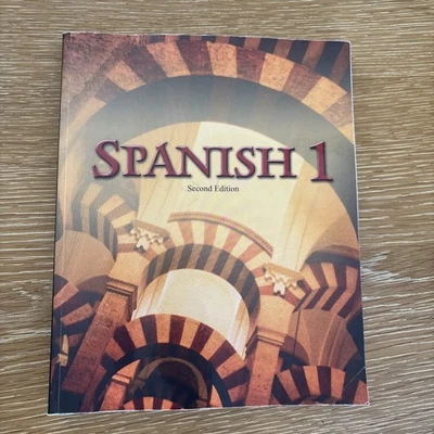 BJU Press: SPANISH 1 Worktext 2d - Spanish Edition Paperback 2010 - Image 1 of 2