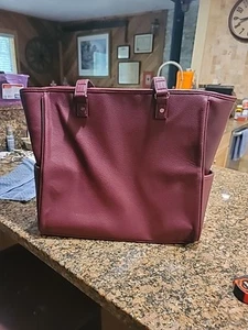Thirty One Cindy Tote - Merlot Pebble EUC Faux Leather - Picture 1 of 7