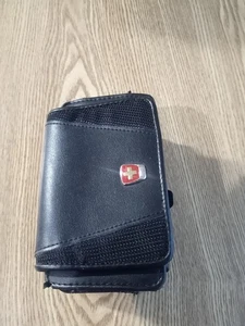 De colección Suizo Cuero Negro Buscador Estuche Clip Cinturón Raro Años 90 Accesorio Tecnológico - Imagen 1 de 7