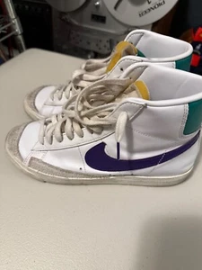 Nike Blazer Mid '77 Vintage White/Purple/Green Mens Size 8.5 DO1157-100 Pre-own - Picture 1 of 5