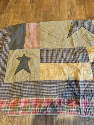 VHC Brands Primitive King Quilt With 4 Pillow Covers See Pictures And Read Descr - Image 1 of 4