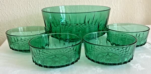 Vintage Arcoroc France MCM Green Glass Dessert Bowl Set 1 Large + 4 Small - Picture 1 of 7