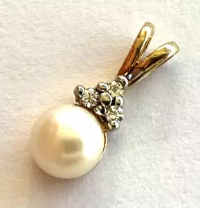 10K Solid Yellow Gold 6 mm White Freshwater Pearl 3 Diamond Ladies Pendant Charm - Picture 1 of 12
