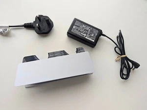 Official Sony PS5 Controller Dock Charger DualSense Charging Station UK Seller - Picture 1 of 5