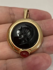 Vintage Carved Glass Cameo Gladiator Clip Pendant - Picture 1 of 6