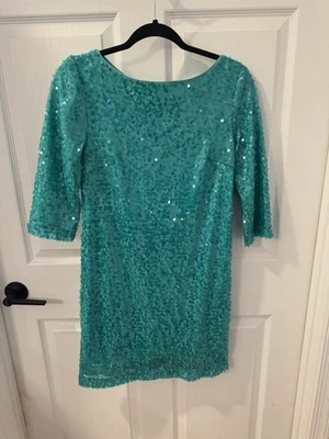 Forever 21 Size S Green Sequin Party Dress 3/4 Sleeve Scoop Neck Back  Zip - Image 1 of 4
