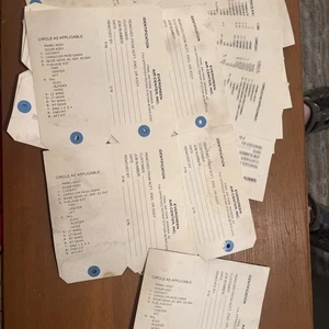 RARE Evergreen Airlines LOT of 34 IDENTIFICATION TAGS VG FS - Picture 1 of 10