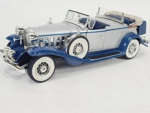 Anso 1932 Cadillac Phaeton V16 Convertible - Blue & Silver 1/18 - Picture 1 of 11