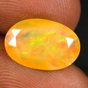 2.01 ct Oval (12.28 x 8.12 mm) Un-Heated Ethiopia Rainbow Opal Gemstone - Picture 1 of 3