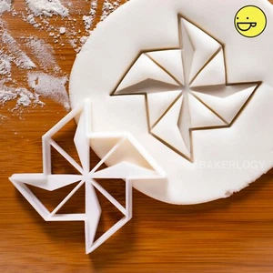 Origami Pinwheel cookie cutter | windmill moulin rainbow cute cupcake topper - Picture 1 of 4