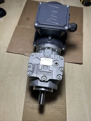 TECHTOP TYPE: 0.1843TECAB34 MS 632-4 With Varvel Parallel gearbox - Image 1 of 4