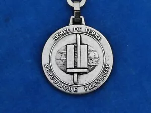SUPERBE RARE TOP ++ PORTE-CLES Key ring - ARMEE DE TERRE Land force - Imagen 1 de 4