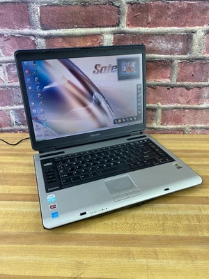 Toshiba Satellite Retro Gaming Laptop Celeron 1.60GHz 2GB RAM (Windows XP) - Image 1 of 4