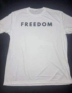 4XL - Freedom Charlie Kirk White T Shirt Polyester Dri Fit Material - Bild 1 von 4