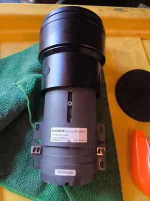 Lente de proyección Sony VPLL-ZM101 lente de largo alcance para VPL-PX20, PX30, VW-12HT Foto 1 de 4