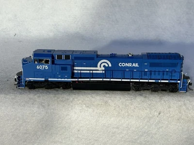 Hermoso motor diésel ATLAS Master Dash8-40 CW listo para HO DCC Foto 1 de 4