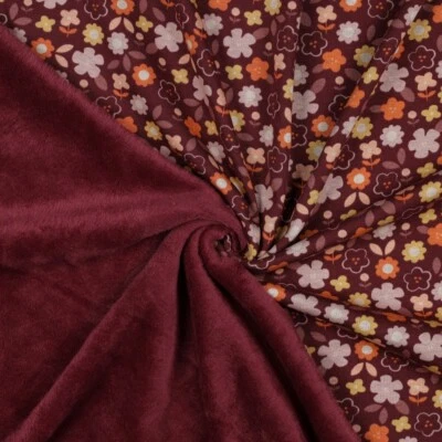 Kuschliger Alpenfleece bordeaux Blumenmuster - Bild 1 von 4