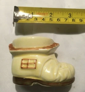 Yellow 7CM LONG BY 5CM HIGH MANS BOOT/SHOE MODEL painted Yellow - Picture 1 of 4