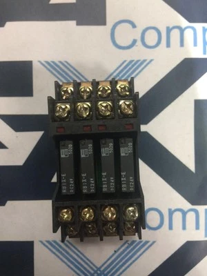 Fuji Electric RS4 DC24V 4-Relay Terminal Block  - Image 1 of 2