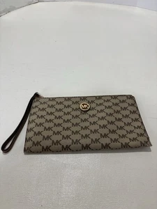 Michael Kors Med. Reißverschluss Clutch Jet Set Signature Handgelenktasche grau 10" x 5 1/2" - Bild 1 von 10