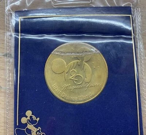Medalla Conmemorativa Aniversario 20 Años Mágicos Walt Disney World 1991 De Colección - Imagen 1 de 4