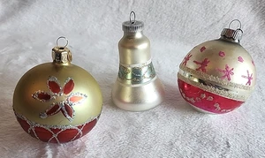 Vintage Weihnachtsschmuck 3er Set Merkur Glaskugeln & Glocke USA W Germany Polen - Bild 1 von 14