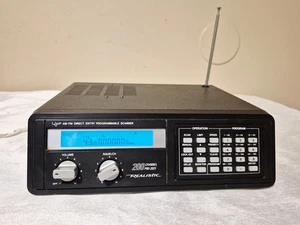 Pro-2021 Realistic AM/FM Direct Entry Programmable 200 Channel Scanner - Afbeelding 1 van 8