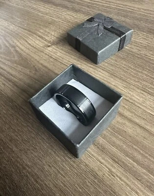 Anillo de banda Triton para hombre de carburo de tungsteno TC 850 talla 12 ajuste cómodo negro Foto 1 de 4