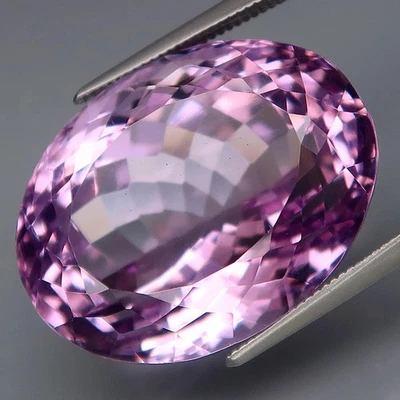 VVS 41.47 Ct Natural Amethyst Bolivia Untreated Oval Shape Loose Gemstone - Image 1 of 2