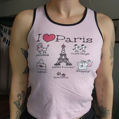 Camiseta sin mangas Y2K "I Love Paris" gráfica talla pequeña coqueta femenina de viaje Foto 1 de 4
