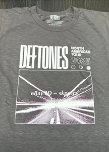 DEFTONES Tour Shirt Large 2025 North American Tour 💯 Official Merch! - Picture 1 of 3