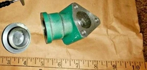 185-2296 OIL FILL HOUSING ONAN 185-2093 OIL FILL CAP 185-2349 O-RING USED DKD - Bild 1 von 3