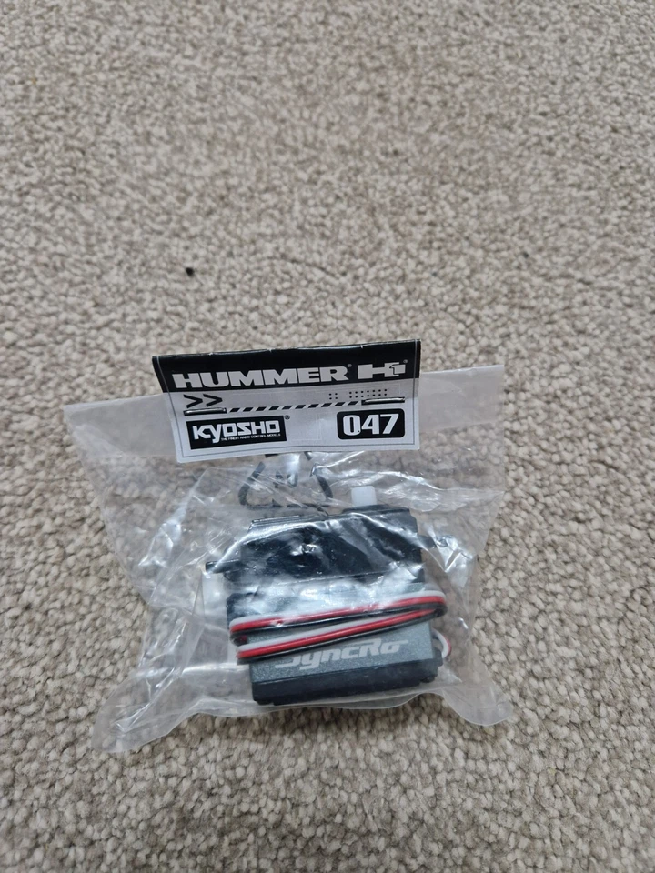 DEAGOSTINI BUILD YOUR OWN HUMMER H1 RC CAR #47 STEERING SERVO + HORN - Image 1 of 1