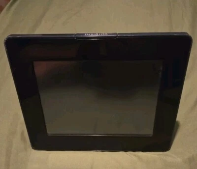 Insignia NS-DPF7 7" Digital Picture Frame Tested/working - Image 1 of 3