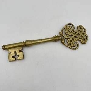 Vintage Brass Colonial Williamsburg Restoration Decorative Key Brass Skeleton - Picture 1 of 7