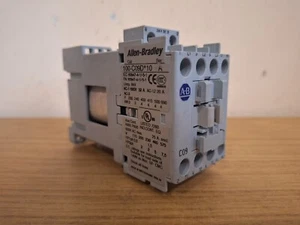 Allen Bradley 100-C09D-10 Contactor 32Amp 24VDC Coil 4 Pole - Picture 1 of 5