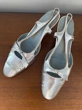 vintage schiaparelli silver shoes sling back heels strappy bow 60s size 7.5 