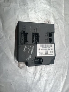 Mercedes E CLS class E320 body control module - Picture 1 of 4