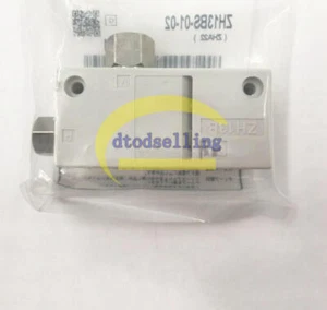 One New SMC vacuum generator ZH13BS-01-02 - Picture 1 of 1