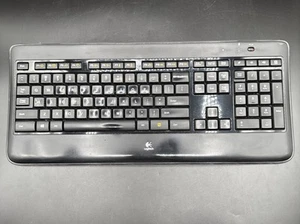 Logitech K800 Illuminated Wireless Black Keyboard Y-R0011 Tested Works NO DONGLE - Picture 1 of 13