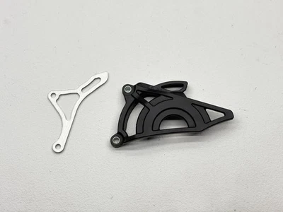 Estuche protector de piñón delantero Yamaha YZ450F 2022 OEM Saver negro moto YZ 450F Foto 1 de 3