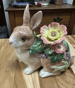 Fitz & Floyd Classics Natures Treasure Box Candy bowl Surprise Bunnies Inside - Picture 1 of 10