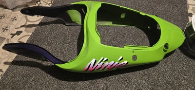 Блок заднего заднего сиденья Kawasaki ZX 9 R ZX9R Ninja 1998 1999 C1 C2 A913 - Изображение 1 из 4