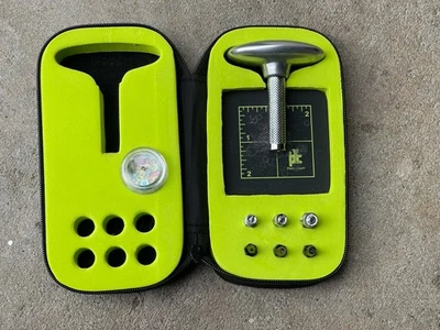 Juego de herramientas de ojales sin martillos Setter silencioso Provo Craft en estuche con cremallera álbum de recortes Foto 1 de 4