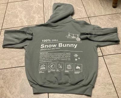 Sudadera con Capucha Verde Target Wild Fable Viral 100% Chill SNOW BUNNY Talla Grande Retirada Foto 1 de 4